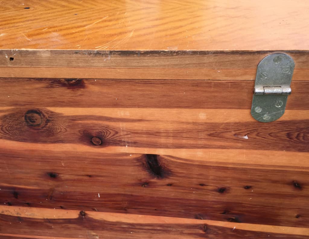 Cedar chest makeover - Back