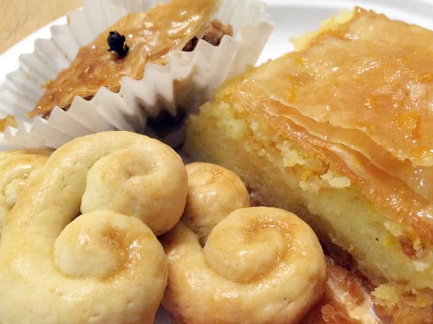 Holly took this close up of the desserts before they were all gone.